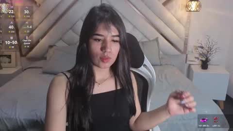 Snapshot of zoevg chatting on 01.16.26 Zoe online show from 01.16.26