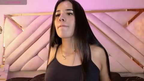 Zoe online show from 04.22.26