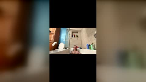 Snapshot of zoeyportland chatting on 02.04.26 Zoey Portland online show from 02.04.26