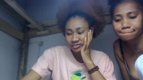 Snapshot of zolidazz chatting on 07.17.26 zolidazz online show from 07.17.26