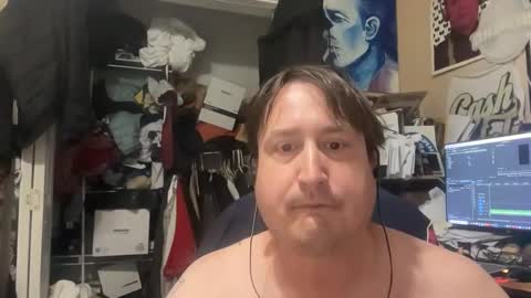 Snapshot of zone45887003 chatting on 04.22.26 daddybighardonlate online show from 04.22.26
