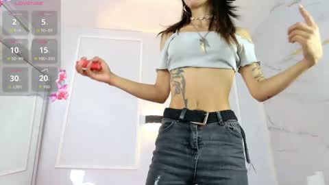 Violeta online show from 04.24.26