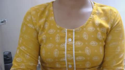 Snapshot of zoya_4u chatting on 02.18.26 Zoya online show from 02.18.26