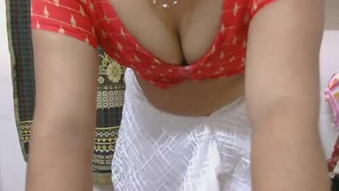 Snapshot of zoya_4u chatting on 07.15.26 Zoya online show from 07.15.26