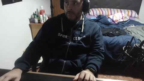Zuheyla online show from 12.23.24