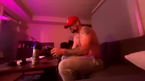 Snapshot of zuko_zen69 chatting on 10.20.25 Zuko online show from 10.20.25