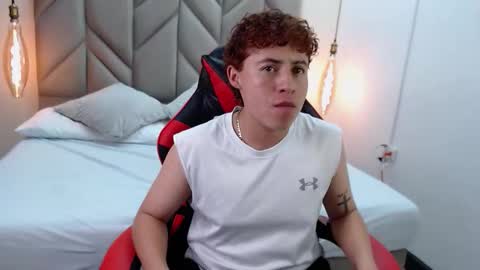 Snapshot of zukulankurozaki chatting on 11.07.25 Zukulan online show from 11.07.25