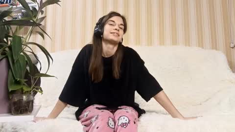 Joan  online show from 03.03.26