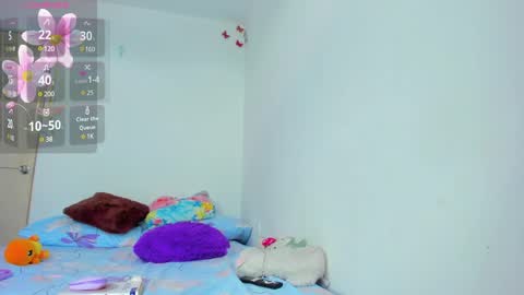 Snapshot of zule__williams chatting on 02.26.25 zule online show from 02.26.25