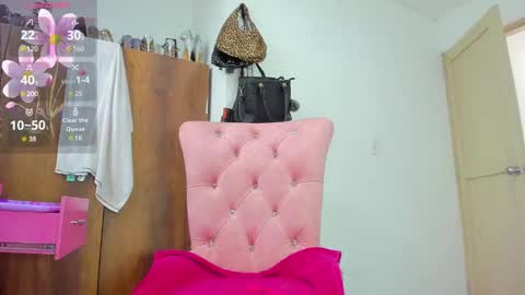 Snapshot of zule__williams chatting on 03.03.25 zule online show from 03.03.25