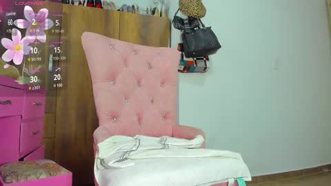 Snapshot of zule__williams chatting on 03.11.25 zule online show from 03.11.25