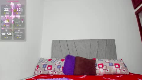 Snapshot of zule__williams chatting on 10.02.25 zule online show from 10.02.25