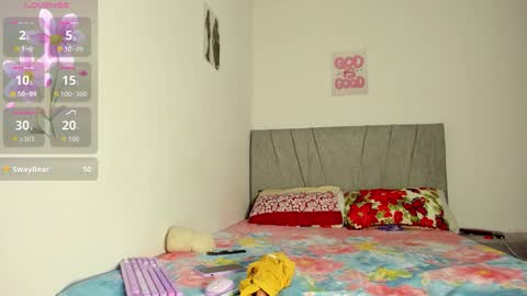 Snapshot of zule__williams chatting on 11.07.25 zule online show from 11.07.25