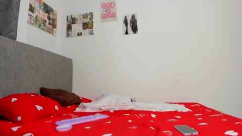 Snapshot of zule__williams chatting on 07.24.26 zule online show from 07.24.26