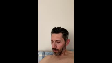 Snapshot of zulloking chatting on 04.13.26 zulloking online show from 04.13.26