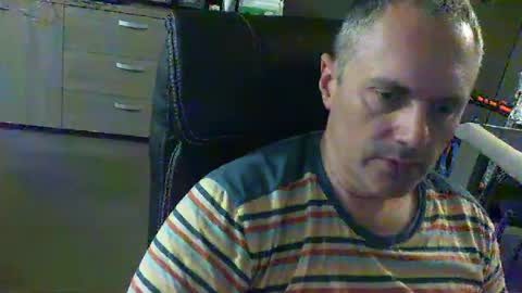 Snapshot of zultem chatting on 07.23.26 zultem online show from 07.23.26