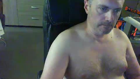 Snapshot of zultem chatting on 07.27.26 zultem online show from 07.27.26