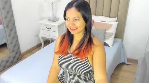 Im Zusan My schedule is from 1030pm to 430 am colombian time online show from 02.16.26