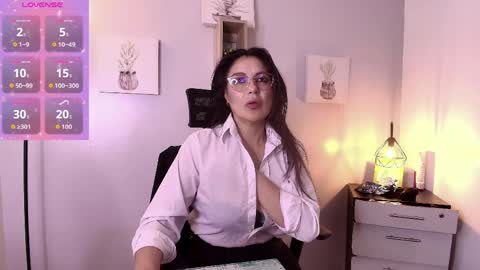 Zuzana21 online show from 04.08.26