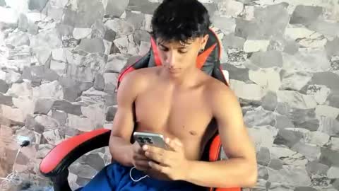 zyzz_1812 online show from 06.16.26