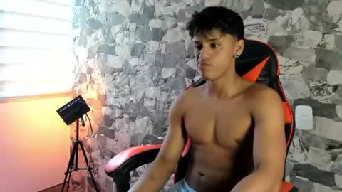 zyzz_1812 online show from 06.22.26