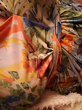 Snapshot of Gipsycicahungary chatting on 03.02.25 Gipsycicahungary online show from 03.02.25