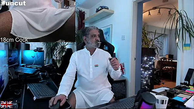 OnlineBossUK online show from 11.14.25