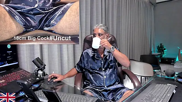 OnlineBossUK online show from 07.15.26
