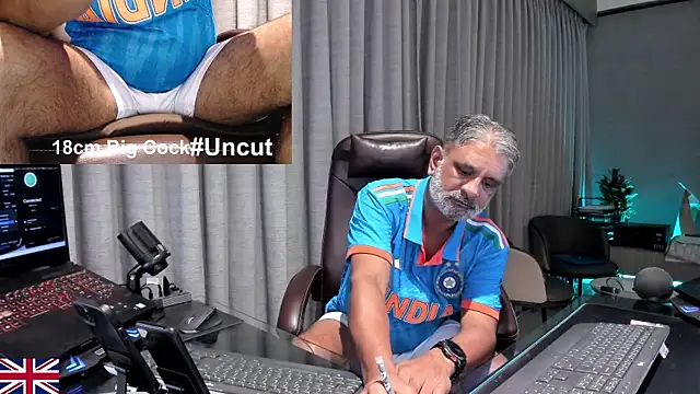 OnlineBossUK online show from 07.18.26