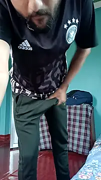 Snapshot of veeru__6969 chatting on 10.28.25 veeru  6969 online show from 10.28.25