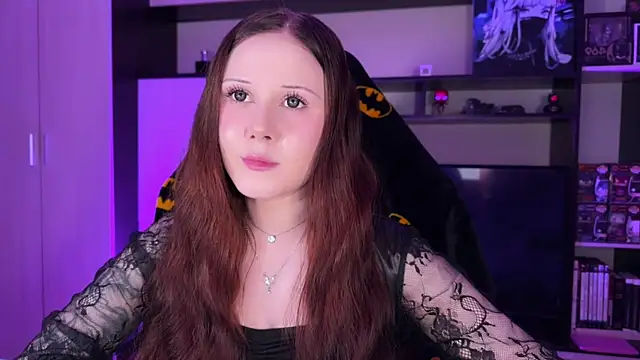 Snapshot of jasminevine chatting on 02.12.26 jasminevine online show from 02.12.26