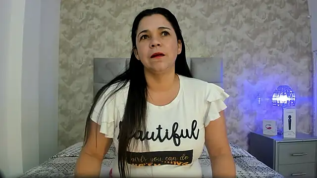 elizabeth coleman online show from 03.07.25