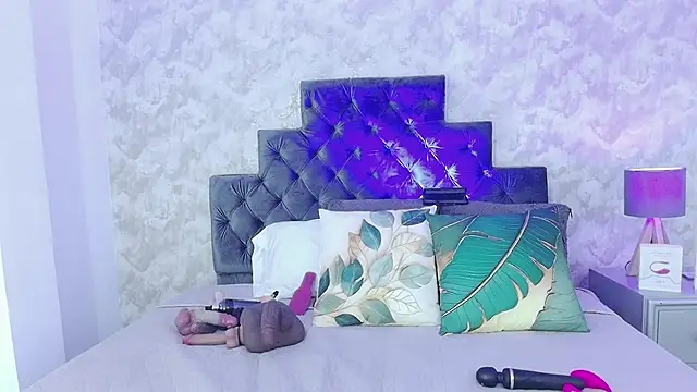 elizabeth coleman online show from 04.23.26