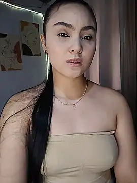 Snapshot of Samy-Candy chatting on 12.27.24 Samy-Candy online show from 12.27.24