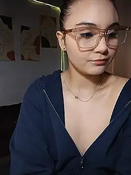 Snapshot of Samy-Candy chatting on 02.11.25 Samy-Candy online show from 02.11.25