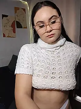 Snapshot of Samy-Candy chatting on 02.14.25 Samy-Candy online show from 02.14.25
