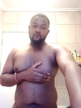 Snapshot of douksm chatting on 02.05.25 douksm online show from 02.05.25