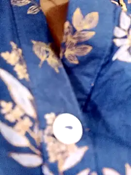 Snapshot of Lakhsmii chatting on 02.28.25 Lakhsmii online show from 02.28.25