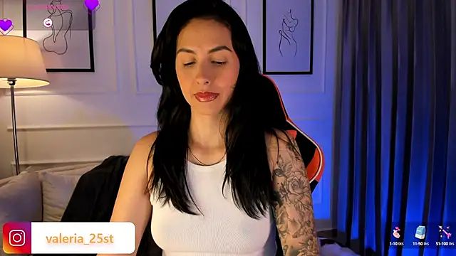Snapshot of valeriia25_ chatting on 03.07.25 valeriia25 online show from 03.07.25