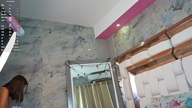 kinkylittlegirll online show from 07.11.26
