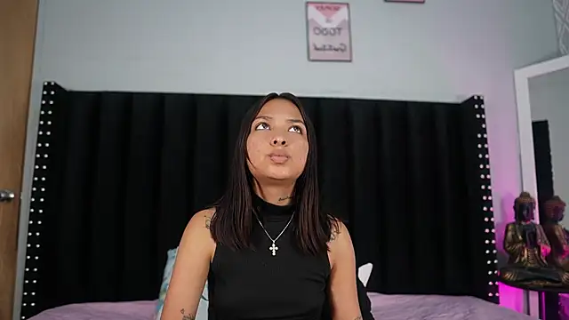 kinkylittlegirll online show from 08.01.26