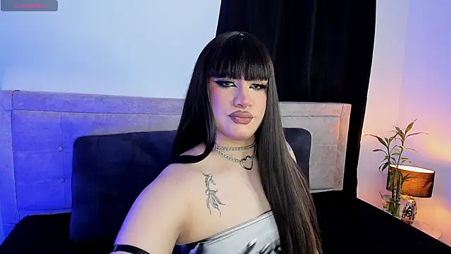 Snapshot of Stormi_Canniggia chatting on 05.19.26 Stormi Canniggia online show from 05.19.26