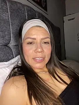 martina contreras online show from 02.09.26