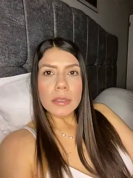 martina contreras online show from 03.21.26