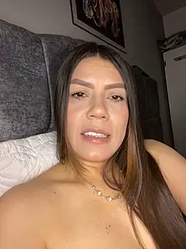 martina contreras online show from 05.07.26