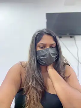 Snapshot of Black_Beauty997 chatting on 02.26.25 Black Beauty997 online show from 02.26.25