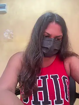 Snapshot of Black_Beauty997 chatting on 03.23.25 Black Beauty997 online show from 03.23.25