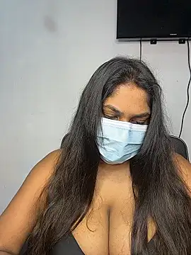 Snapshot of Black_Beauty997 chatting on 01.10.26 Black Beauty997 online show from 01.10.26