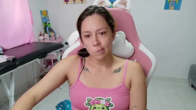 MommyMiaWs online show from 01.08.26