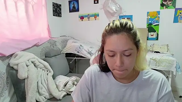 MommyMiaWs online show from 05.05.26